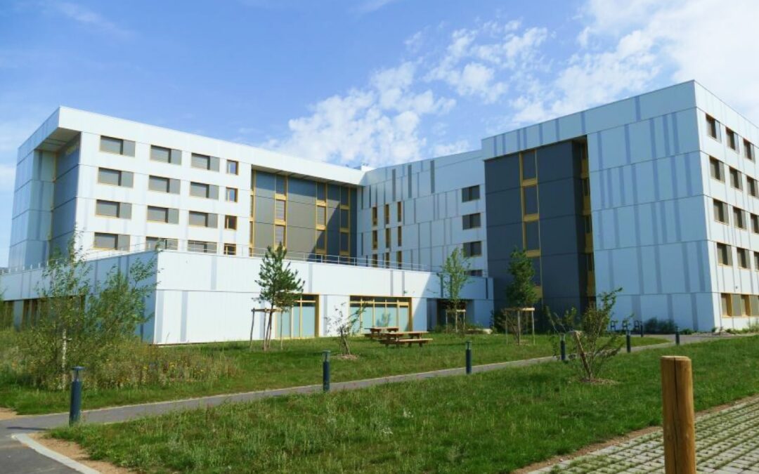 internat kerichen brest chantier electricite entreprise